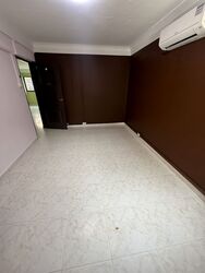 Hougang Avenue 1 (D19), Shop House #611447571